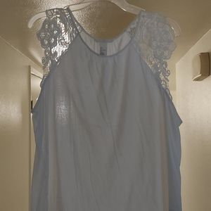 Lace shoulder shirt ( worn once)